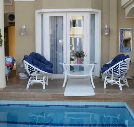 Villa Sun Set Beach Club Pearl 3 *